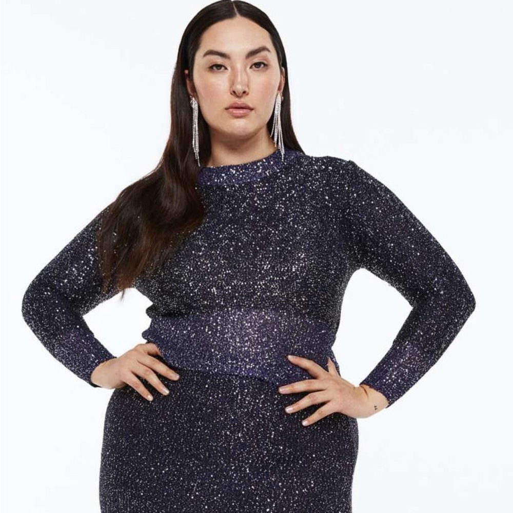 Great HM navy blue sequin skirt set